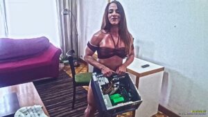 Bombshell Rages and Destroys her Computer