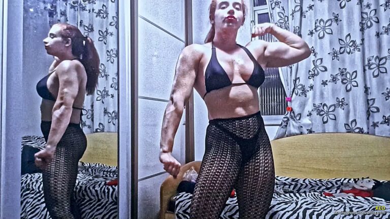 princ Redshirtripapplessexy 001 1