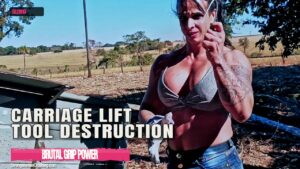 Gil cunha lifts broke carriage and destroys some tools