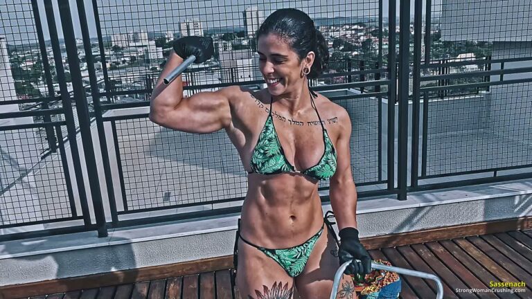 princ SA Beach Chair Smashed and Twited 001 5