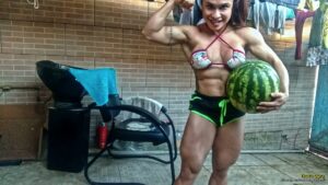 Thata Ogra Smashes a Watermelon in her muscular body