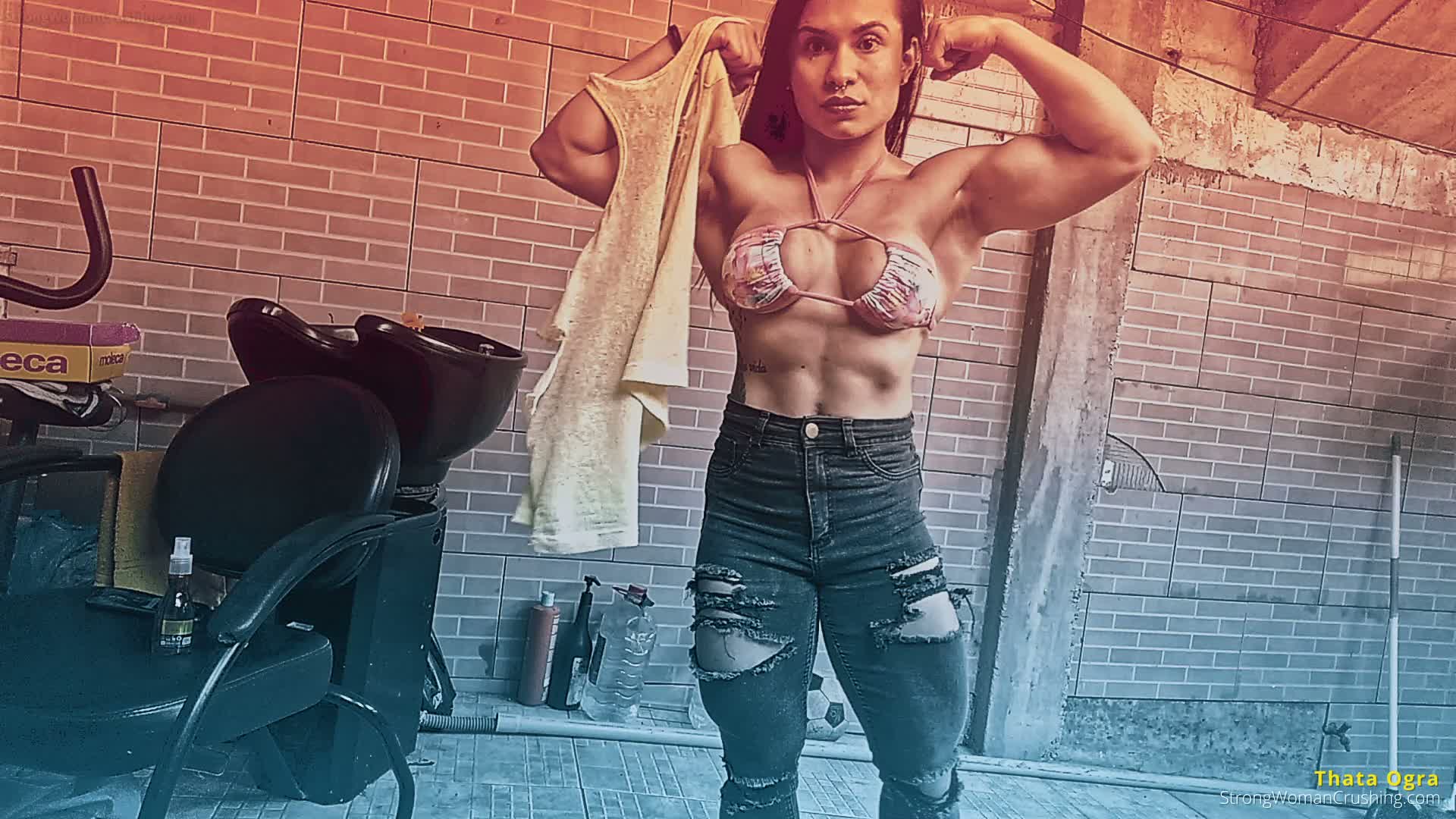 princ TO Muscles Bursting from Clothing 001 1