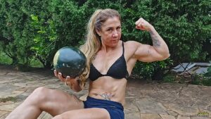 Patricia crushes a cantaloupe