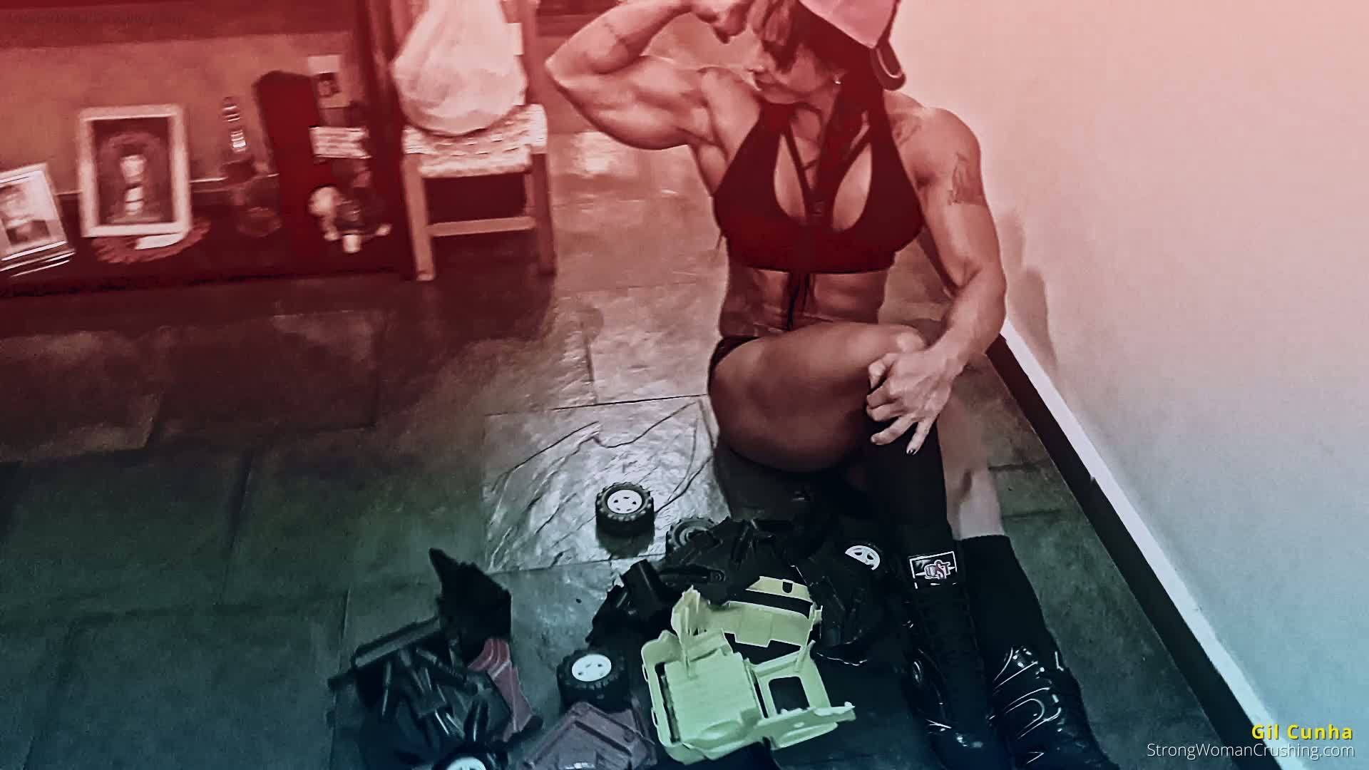 princ GC Plastic Cars Destroyed 001