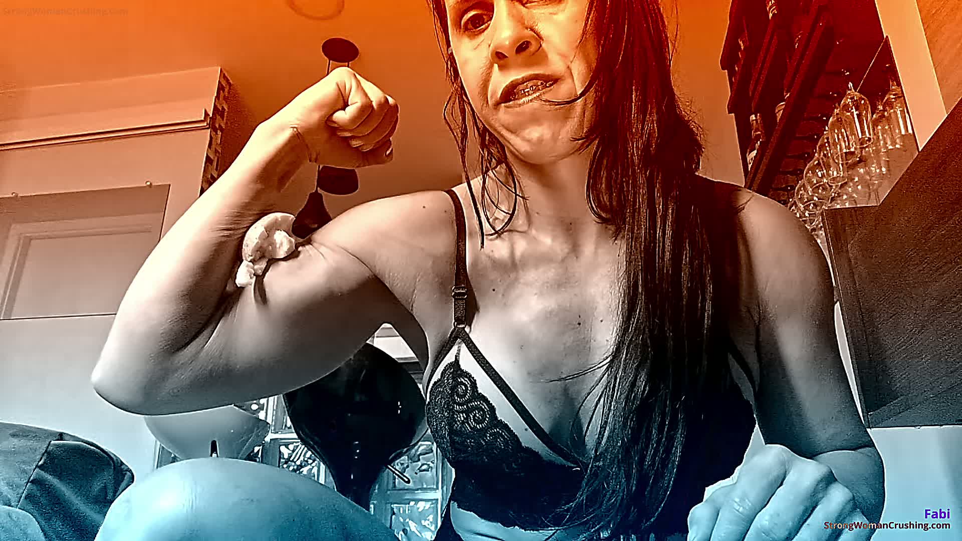 princ FB applecrushing goddess 001 1