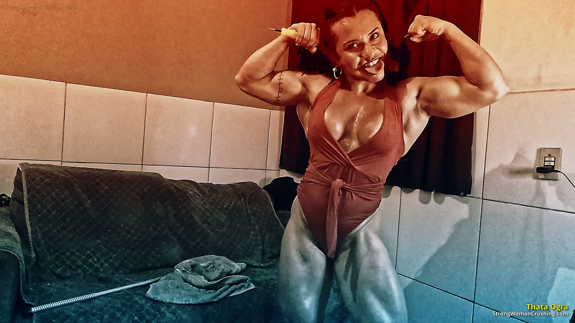 princ TO Metal and Screwdrivers bent 001