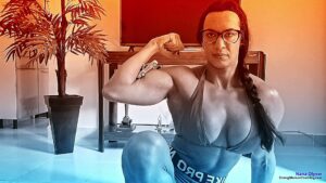 Nana Olyver smashes a toy car for fun