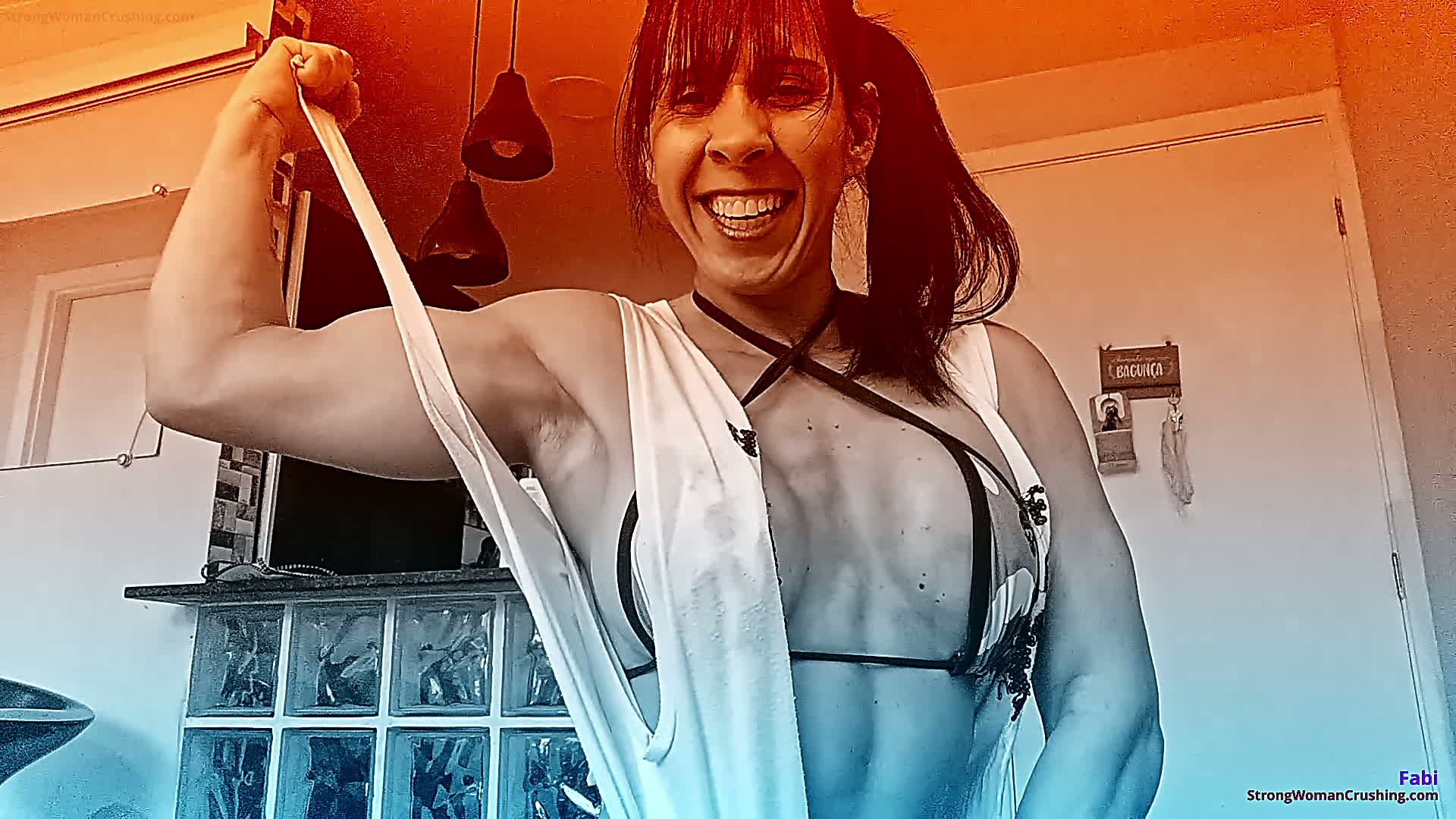 princ FB shirt ripping hulking 001 2