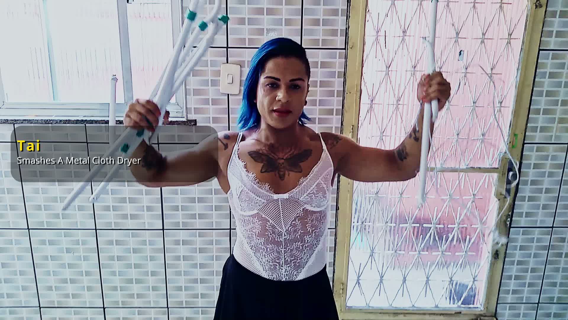 princ TA 20250114 clothstand crushing 001