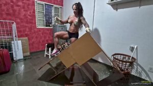 Gil Cunha destroys furniture
