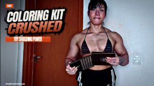Samy smashes a coloring kit