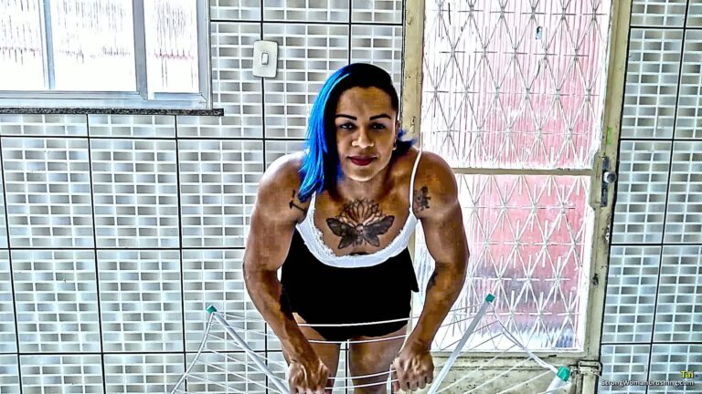 princ TA 20250114 clothstand crushing 001